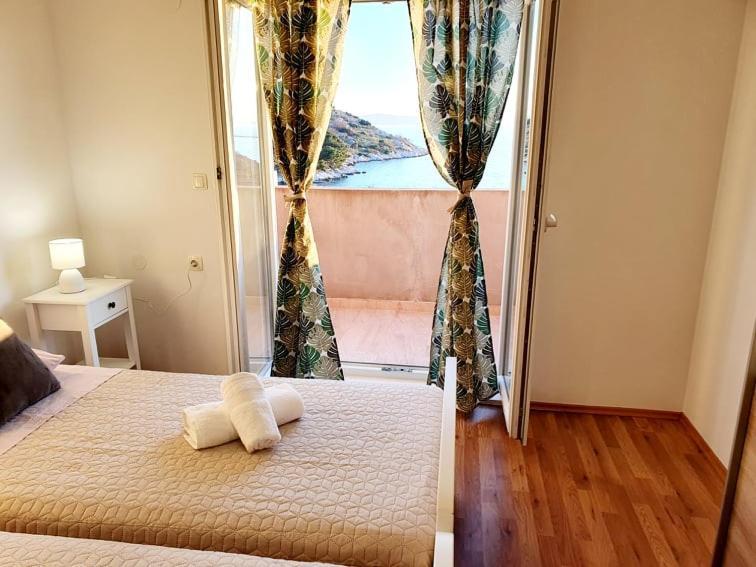 Apartman Sime Tribalj エクステリア 写真