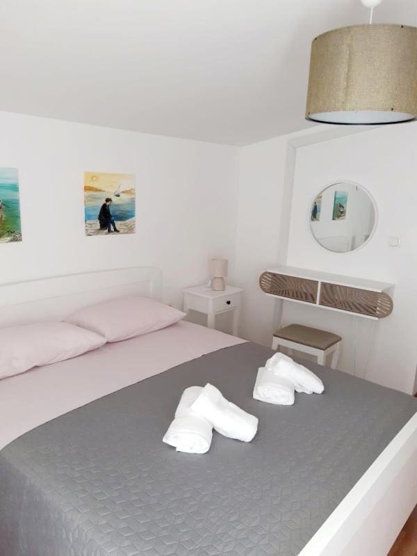 Apartman Sime Tribalj エクステリア 写真